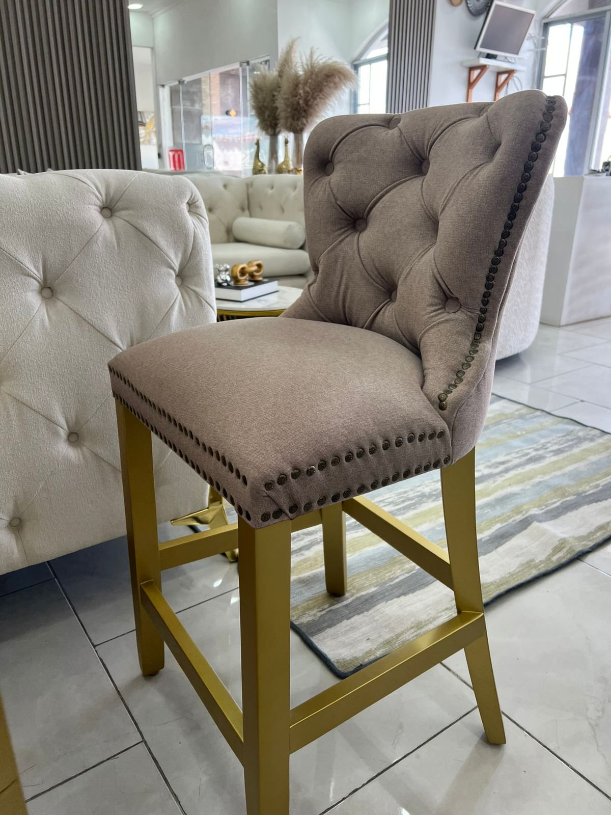 Taburete Capitoneada